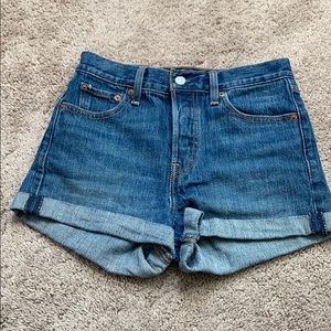 Levi’s Women’s Jean Shorts💕